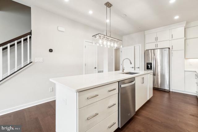 Building Photo - 7528 Sawyer Farm Wy