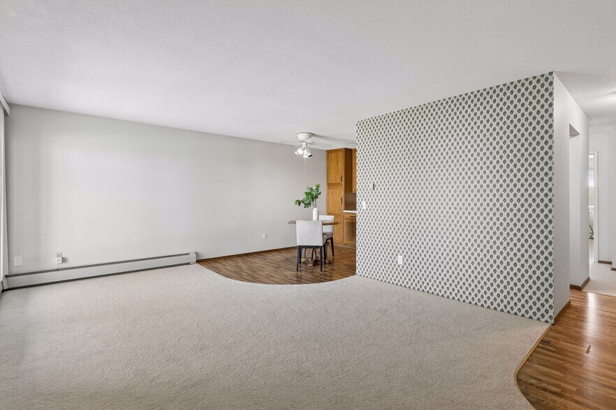 Building Photo - 12852 Nicollet Ave