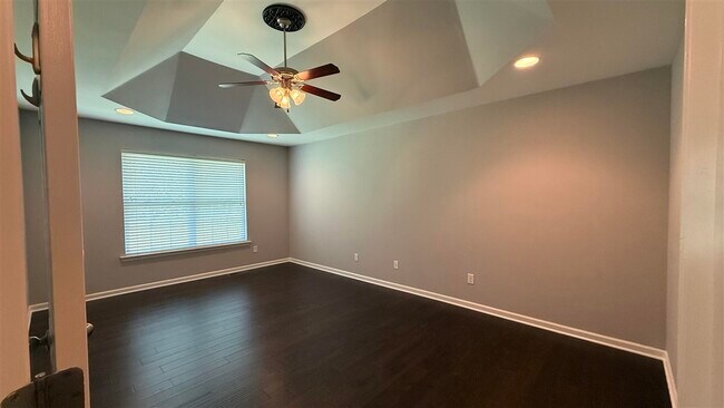Building Photo - 354 White Dogwood Cir