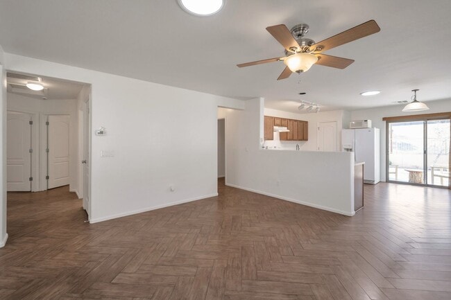 Building Photo - SPACIOUS 3 Bed 2 Bath Gilbert Home!!!