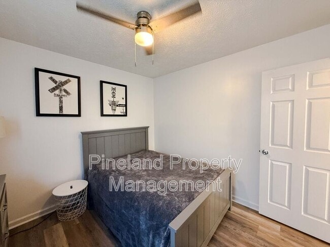 Building Photo - 301 Buckeye Dr