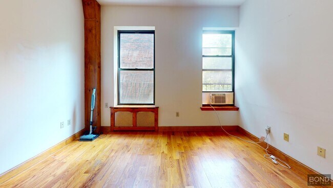 Building Photo - 491 Columbus Ave