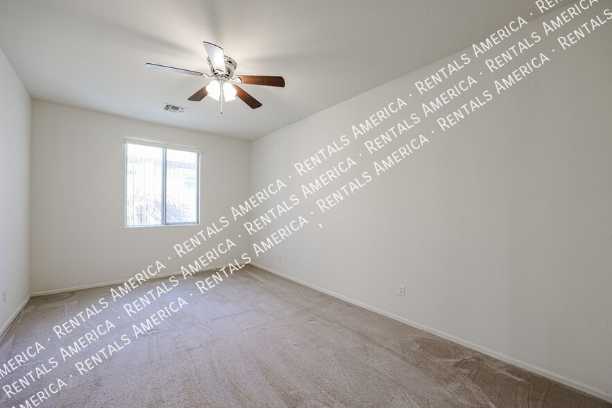 Building Photo - 15734 W McKinley St