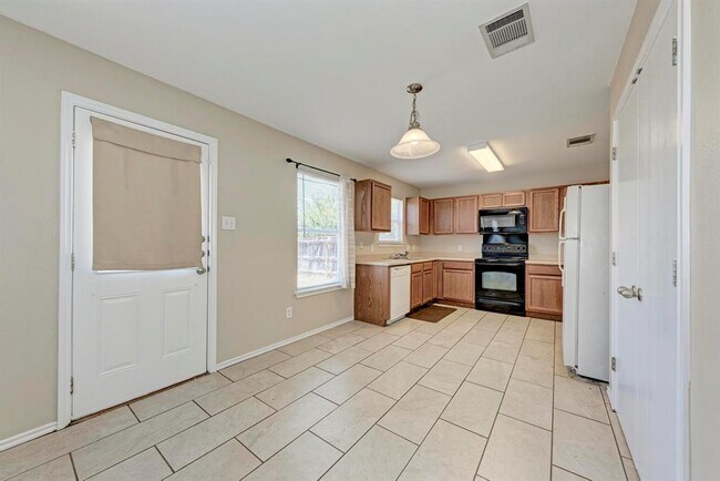 Building Photo - 289 Drystone Trail