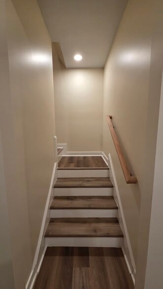 Stairs - 2503 North Ave