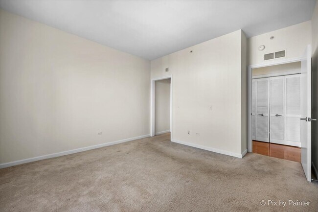 Building Photo - 50 S Grove Ave