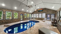 Building Photo - 2209 Henderson Springs Rd