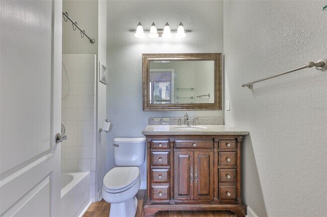 Building Photo - 606 Masthead Ct