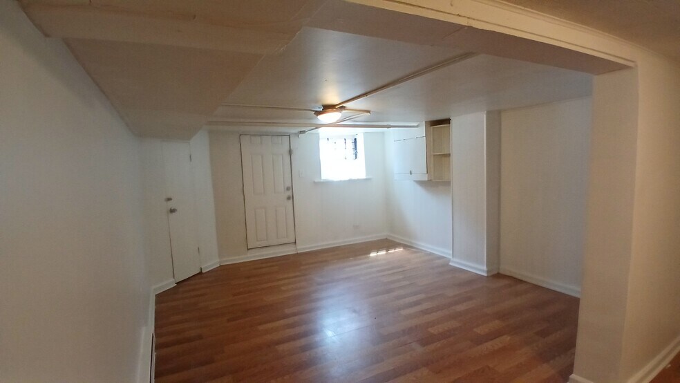Building Photo - 4525 Pennington Ave