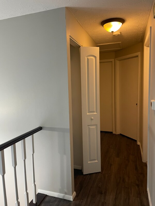 Building Photo - 3845 Farm Brook Ln