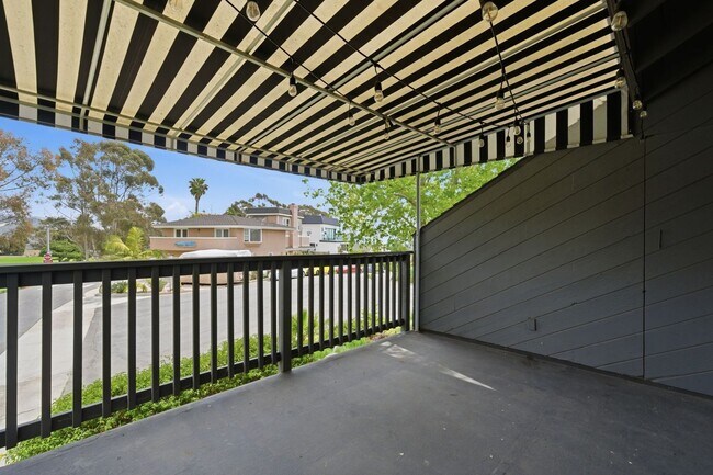 Building Photo - Ocean and Golf Course  Views on a Corner Lot with this 3 bedroom, 2 bath Upgraded Home!