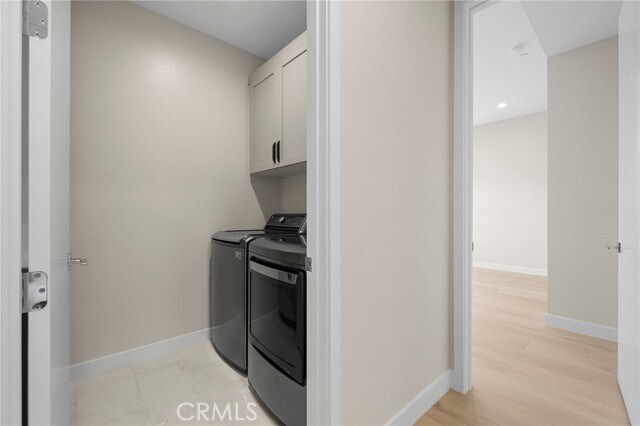 Building Photo - 1155 Poppy Ct