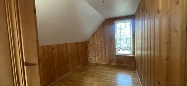 Building Photo - 795 E College St