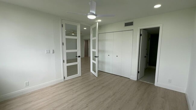 Building Photo - 4483 Luxemburg Ct