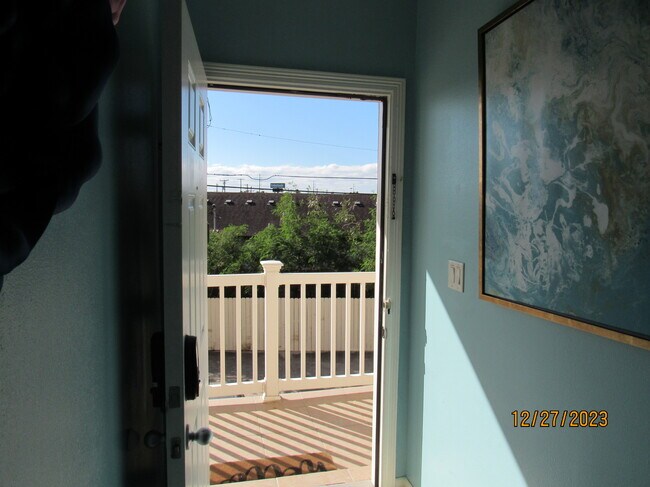 Building Photo - 1506 TX-100