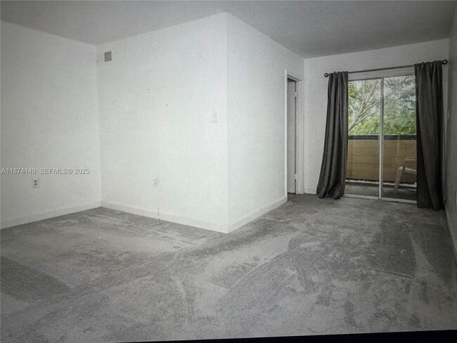 Building Photo - 3984 Crayrich Cir