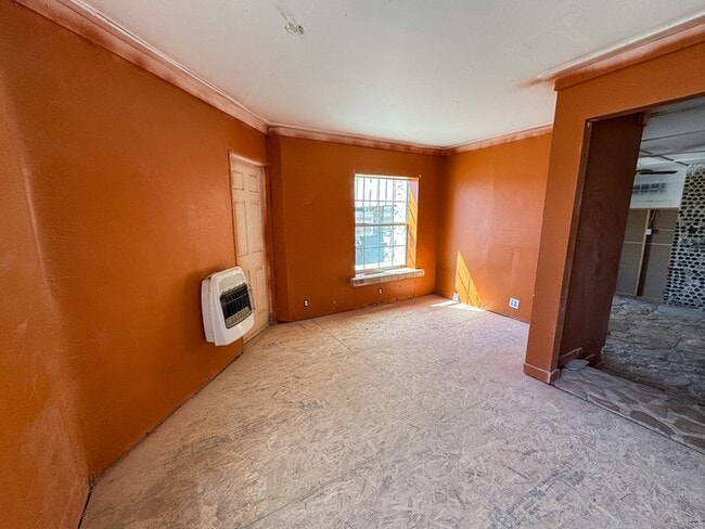 Building Photo - 400 N Smiling Dog Trail