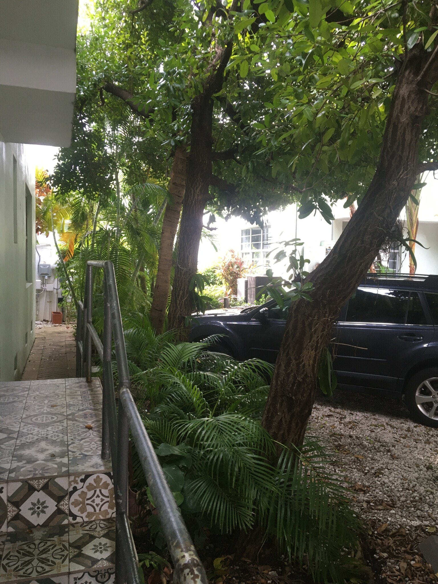 Building Photo - 935 10th St