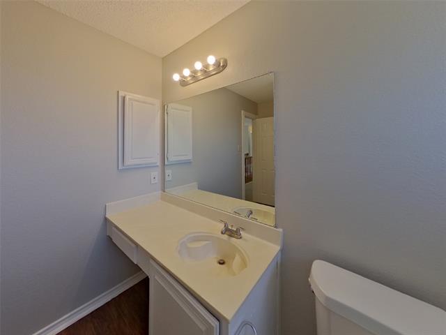 Building Photo - 1417 Baker Dr