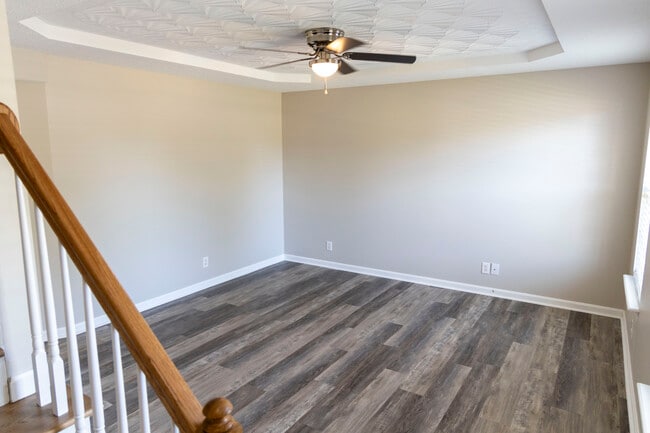 Building Photo - 10504 Pebblestone Cir