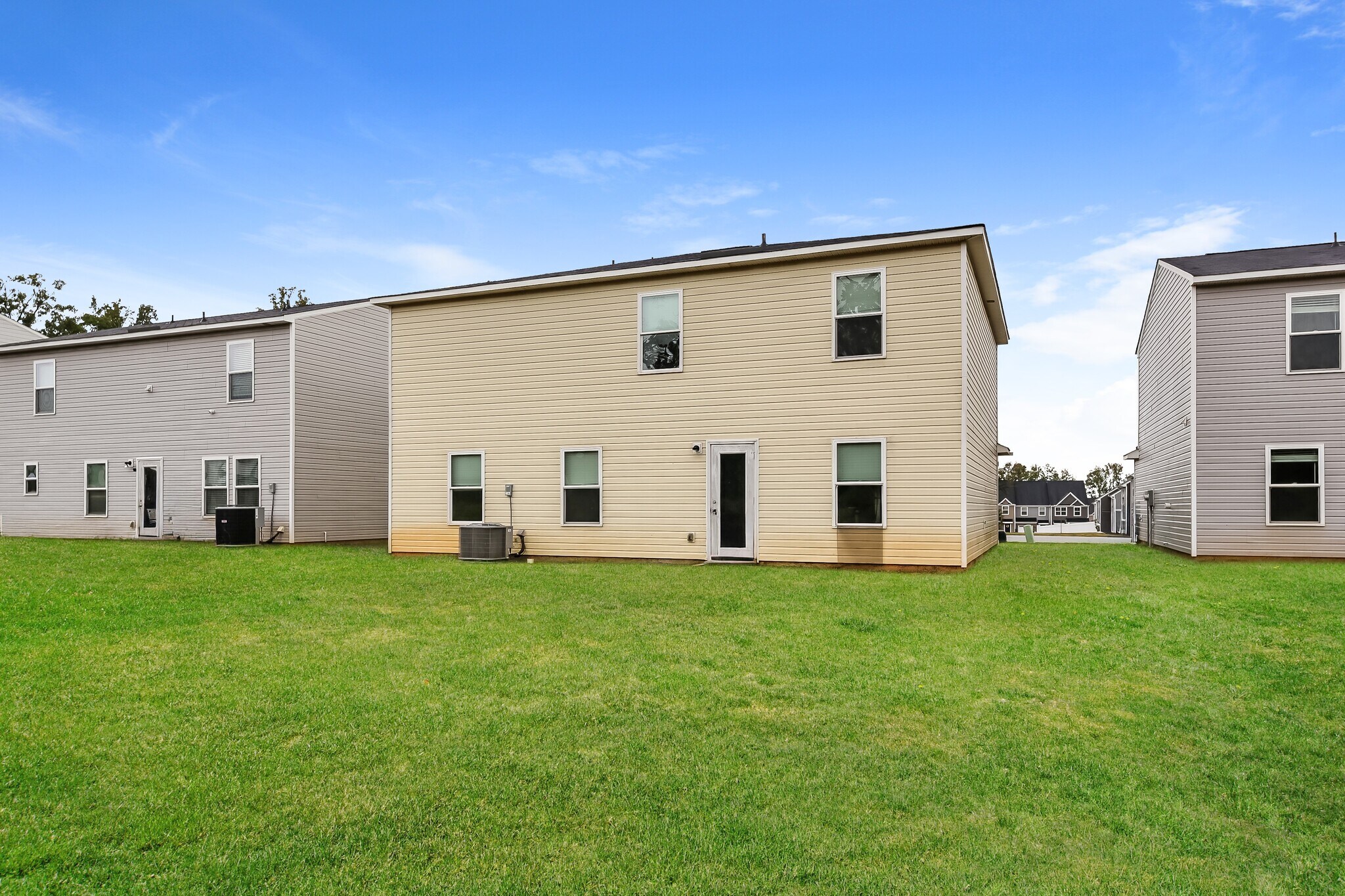 Building Photo - 236 Wadsworth Rd
