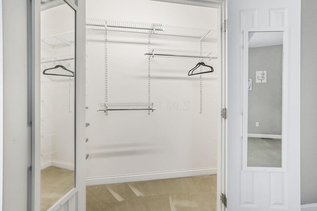 Building Photo - 319 W 2nd Ave