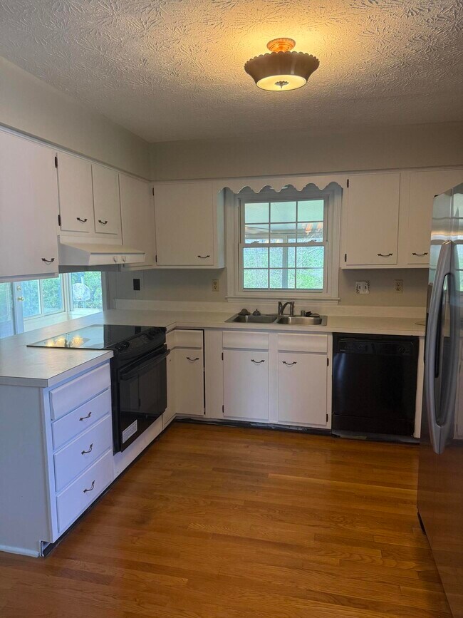 Building Photo - 3487 Ormond Cir