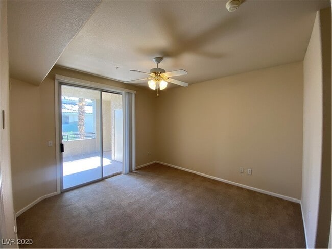 Building Photo - 7111 S Durango Dr