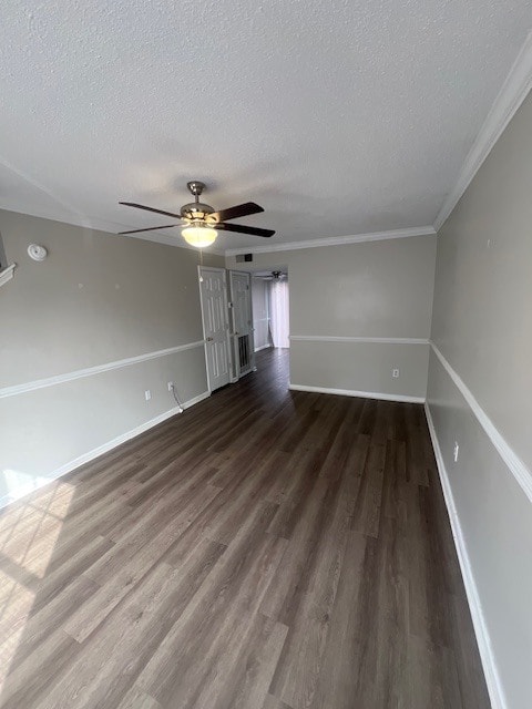 Building Photo - 105 Hickory Ln