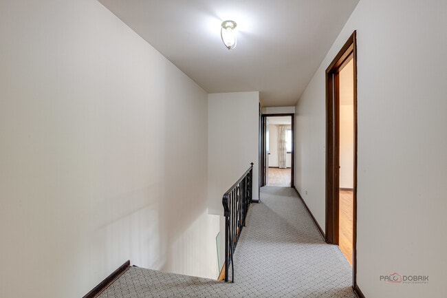 Building Photo - 334 Euclid Ave