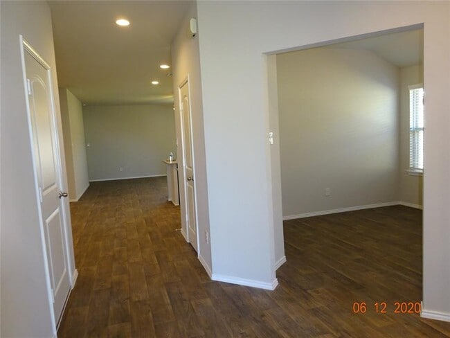 Building Photo - 20212 Franz Rd