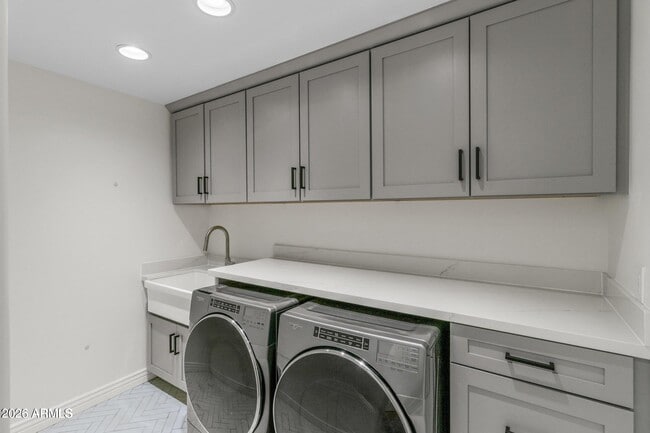 Building Photo - 13859 N 45th St