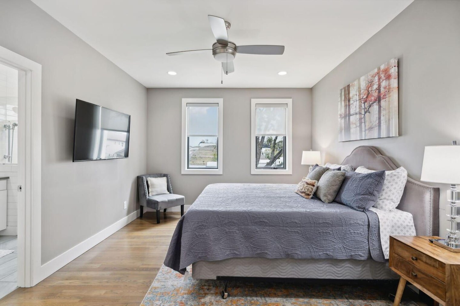 Building Photo - 425b 36th Ave N