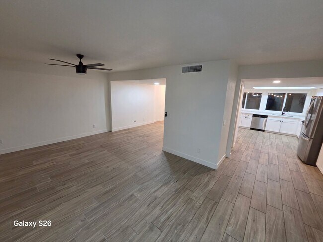 Building Photo - 4030 N Granite Reef Rd
