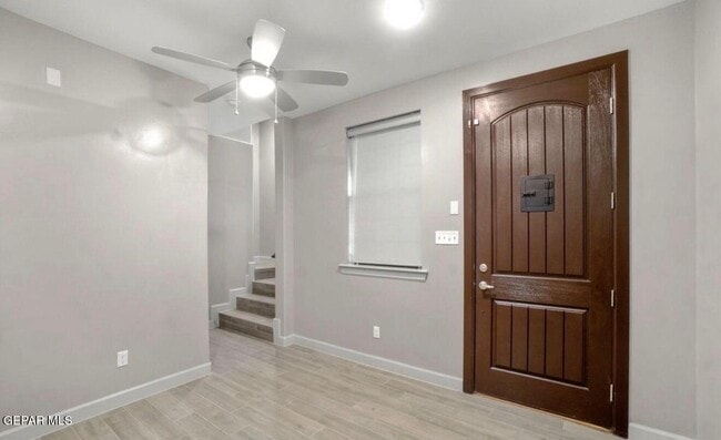 Building Photo - 313 Vin Raliuga Ct