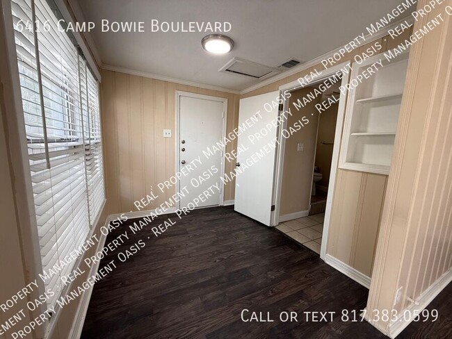 Building Photo - 6416 Camp Bowie Blvd