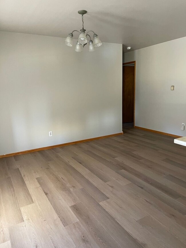 Building Photo - 340 Barrett Ave