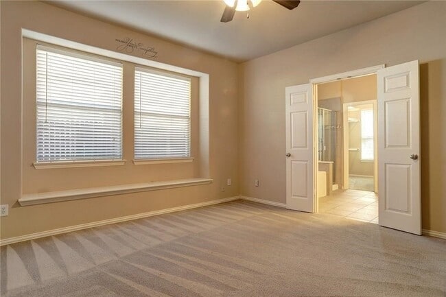 Building Photo - 13393 Mondovi Dr
