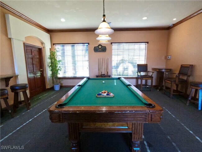 Building Photo - 1160 Wildwood Lakes Blvd