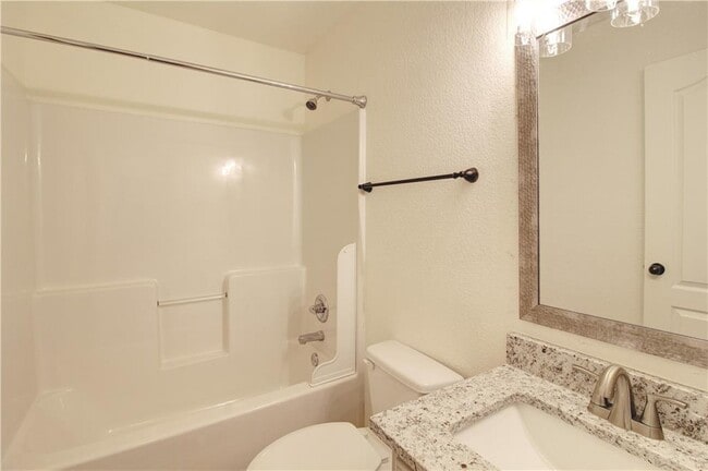 Building Photo - 767 W Sandy Beach Ln