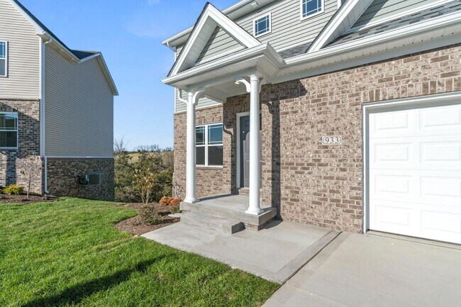 Building Photo - 933 Camden Ct