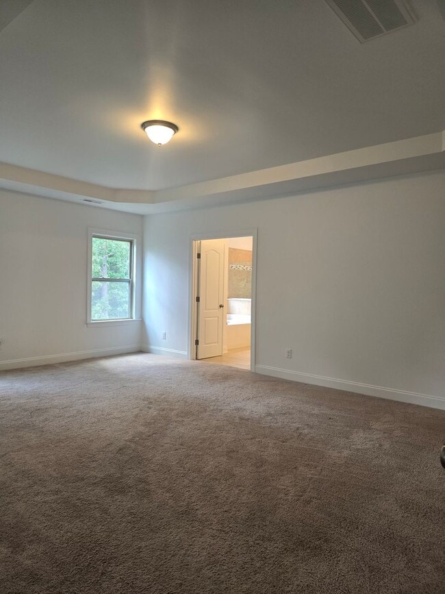 Building Photo - The Parks at Meadowview