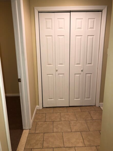 Building Photo - 272 Cleveland Ave