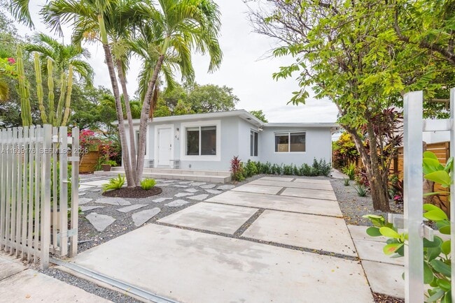 Building Photo - 44 NW 40th St