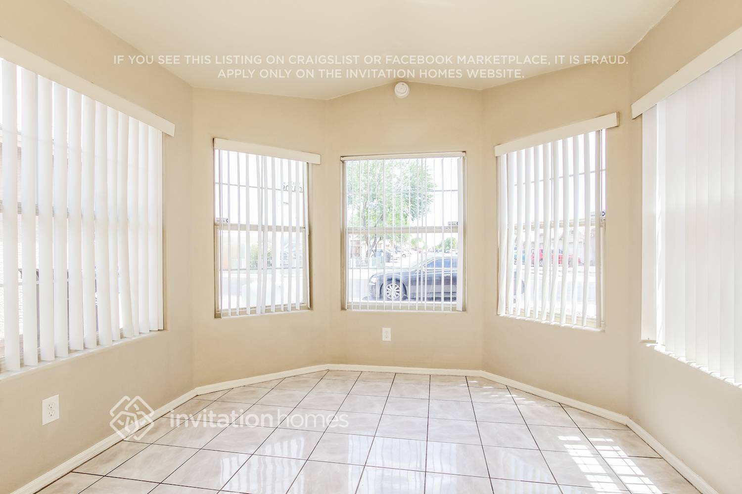 Building Photo - 2046 N 90th Ln