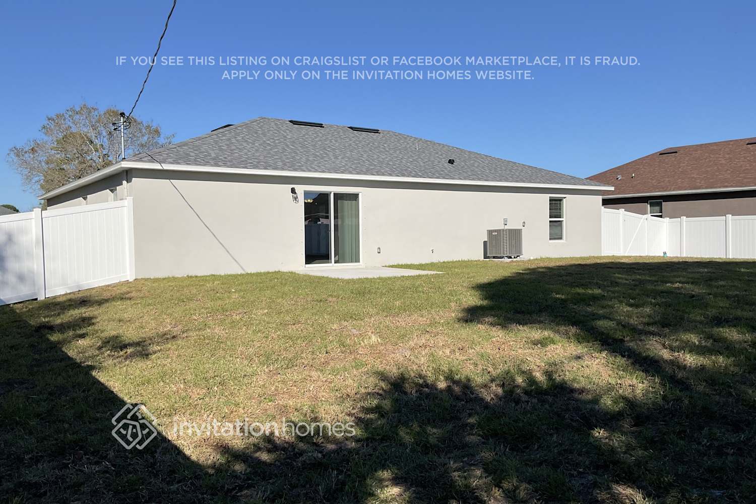 Building Photo - 966 Yuma St SE