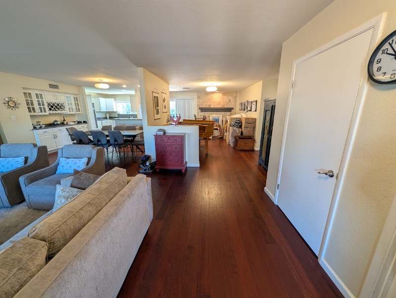 Building Photo - 4909 E Presidio Rd