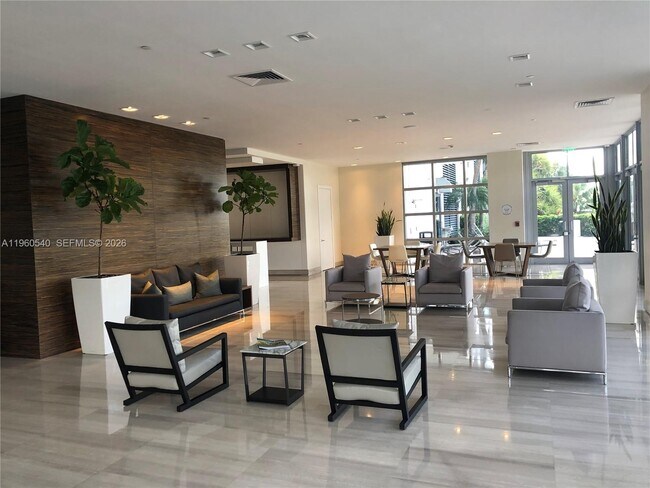 Building Photo - 1330 West Ave