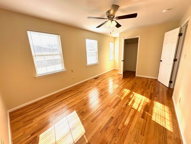 Building Photo - 66 Park Ave