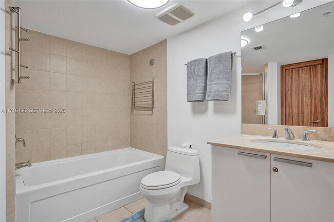 Building Photo - 16699 Collins Ave